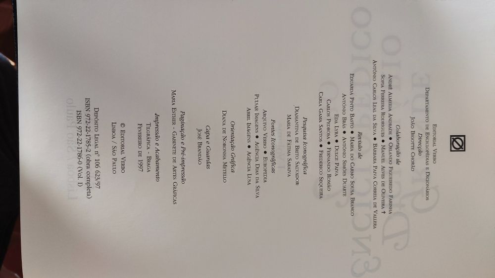 Grande Dicionário Enciclopédico 3 Volumes (completo)