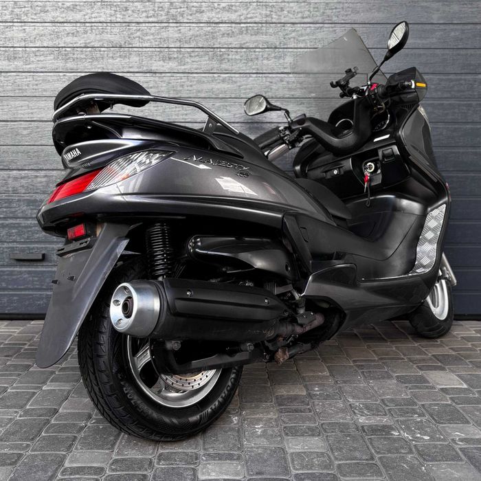 Продам максі-скутер Yamaha Majesty 400 (4722)