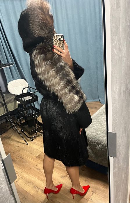Продам натуральну шубу