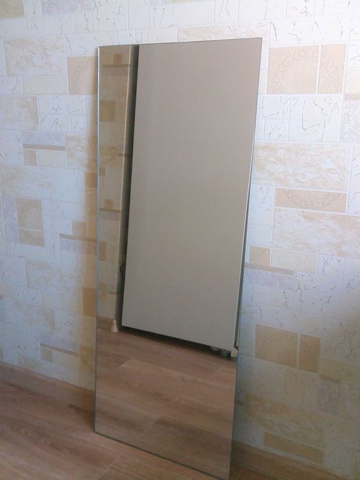 Дзеркало/ зеркало мебельное 4 мм х 422 мм х 1080 мм  1986 г. Самовывоз