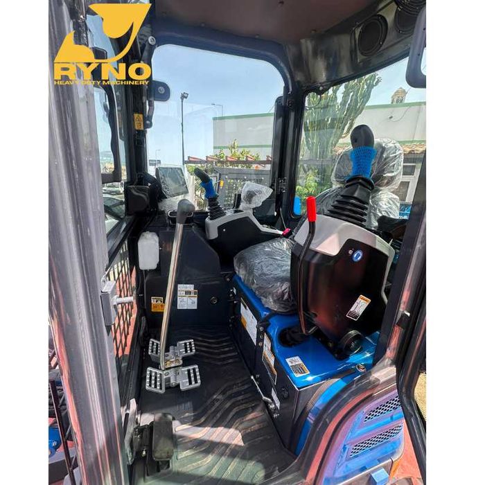 Mini Escavadora RIPPA R18 Cabine Kubota Nova em Campanha