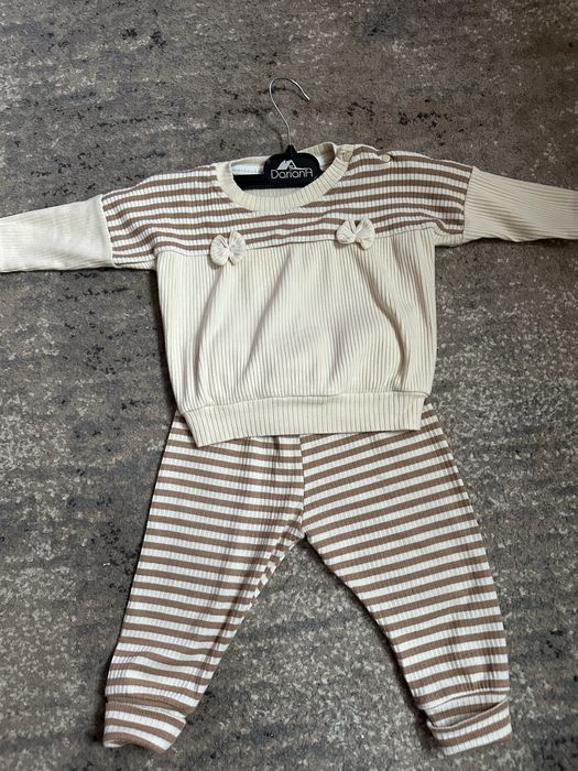 Костюмчик для дівчинки