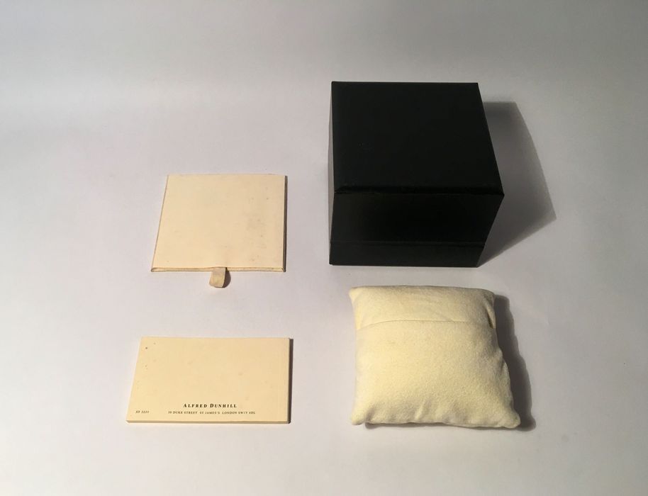 DUNHILL - caixa de relógio - em bom estado