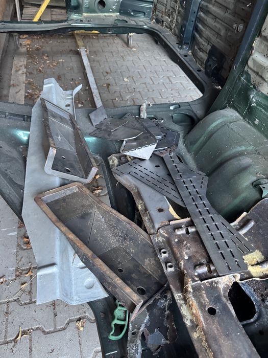 Suzuki Jimny kabrio - projekt do dokonczenia