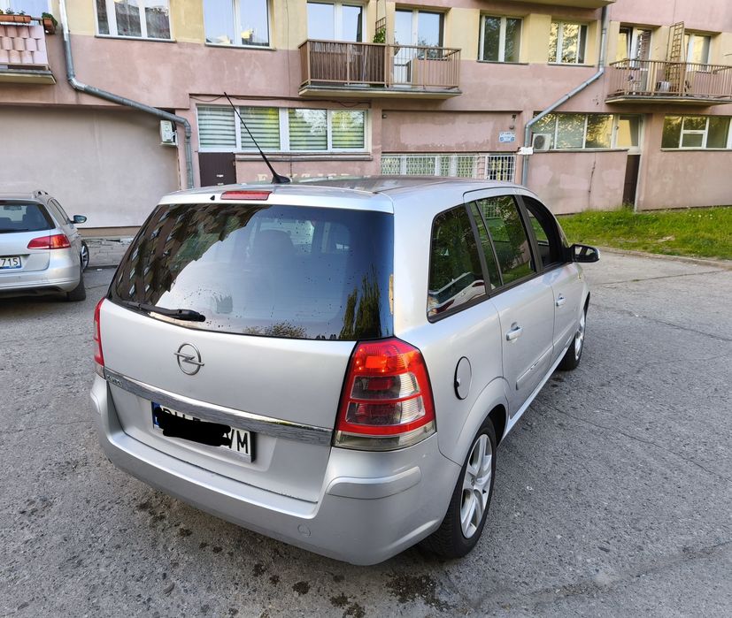 Sprzedam Opel Zafira LPG