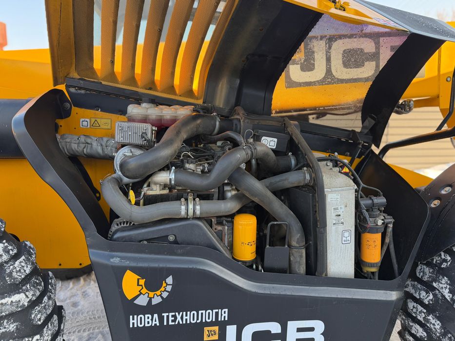 Телескопічний навантажувач JCB 541-70