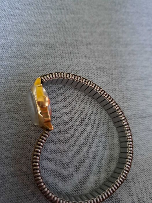 Zegarek  damski  Junghans  Germany