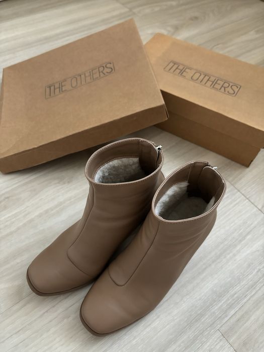 Зимові напівчоботи українського бренду THE OTHERS р.36