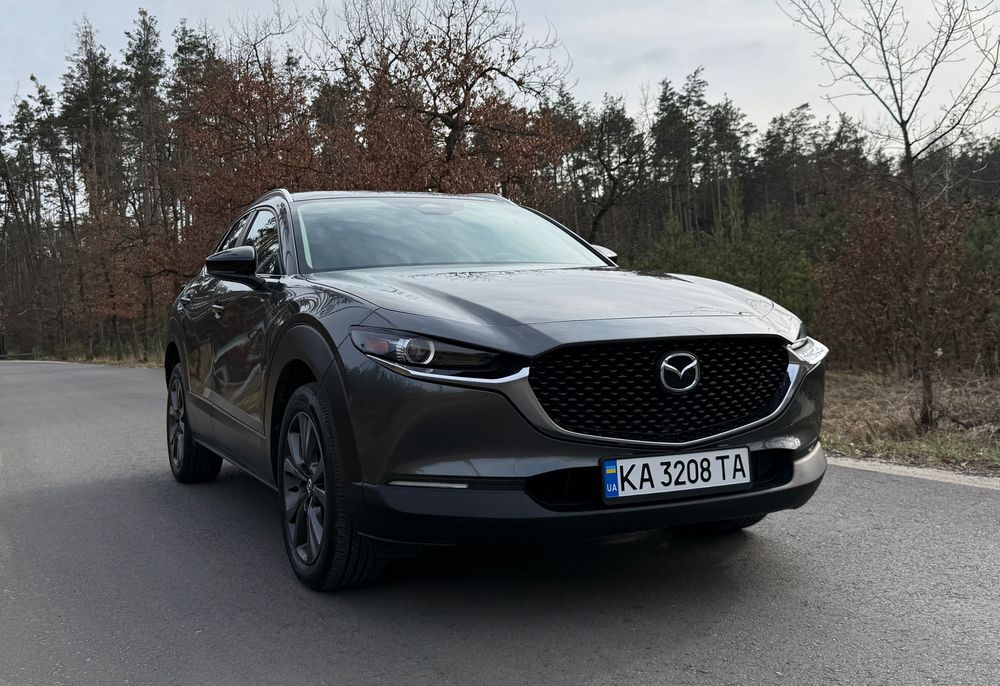 Продам Mazda CX-30 в гарному стані. 2.5 атмо, повний привід, комплектація select