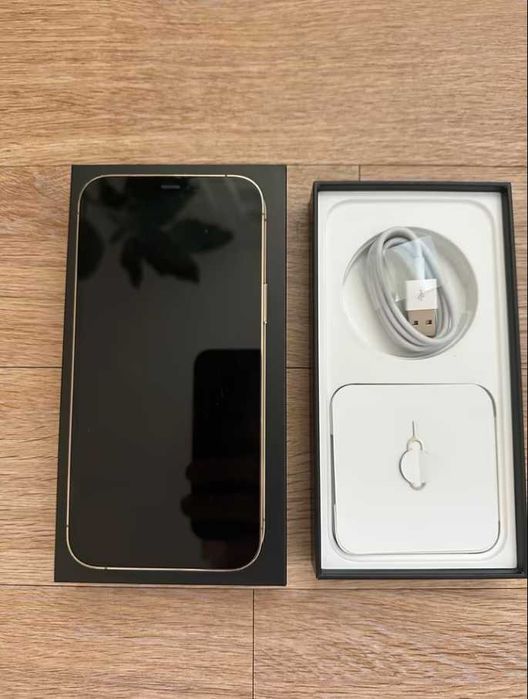 iPhone12 Pro max 256GB Apple　美品！ Amazon | 【整備済み品】 Apple iPhone 12 Pro Max 256GB パシフィック