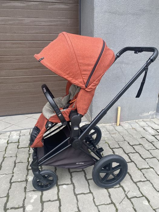 Прогулянковий візок Cybex Priam Lux