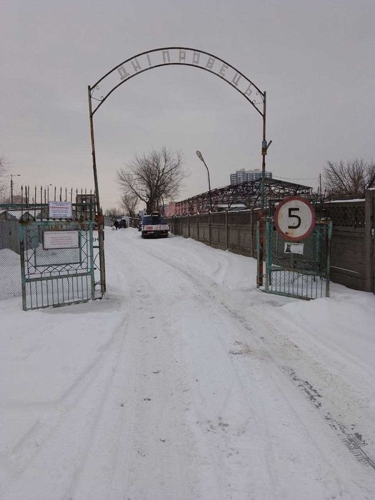 Здам в оренду гараж без електроенергії, рядом є охорона, м. Дарниця