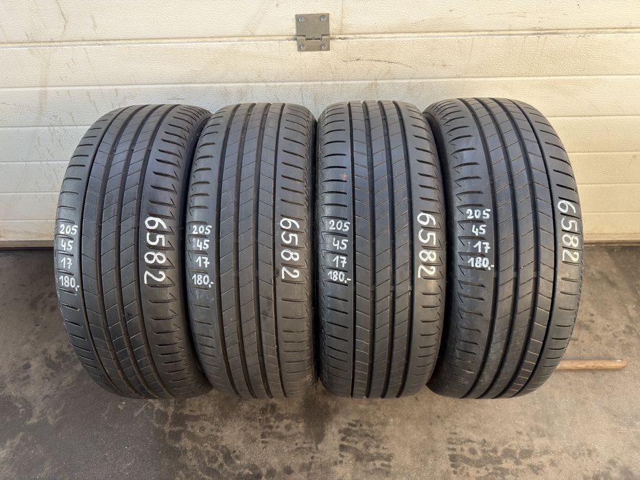 Opony letnie Bridgestone 205/45/17 84V