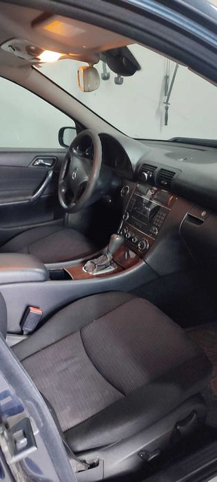Mercedes Benz c200