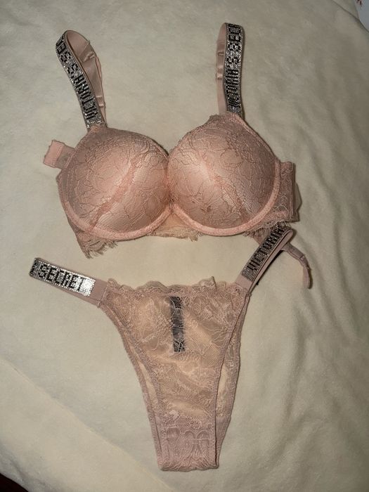 Комплект Victorias secret 75B