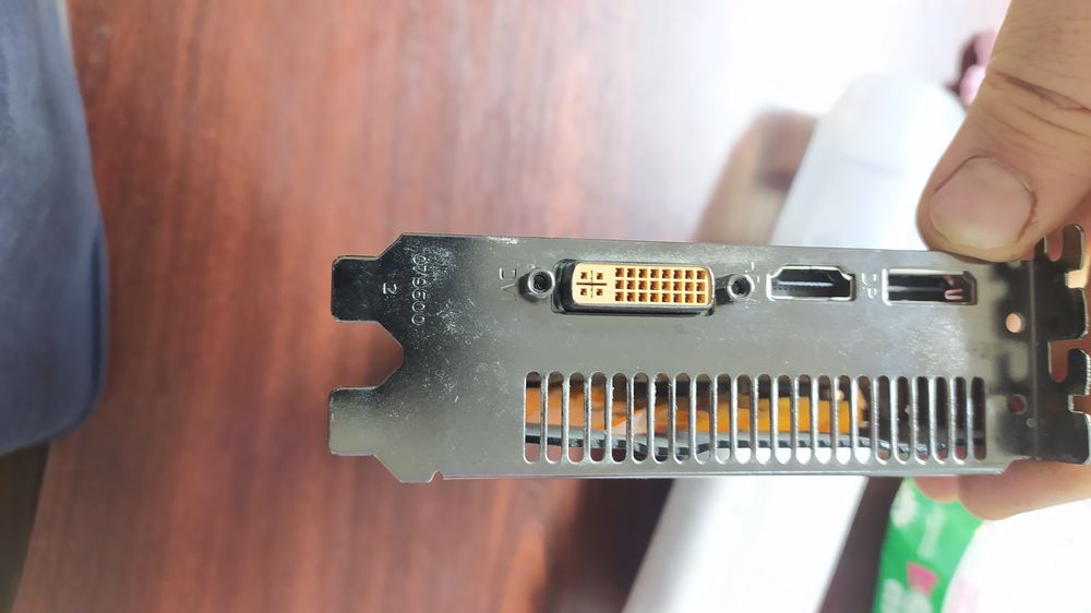 GTX 760 на 2 ГБ Продам стареньку відеокарту але в гарному стані