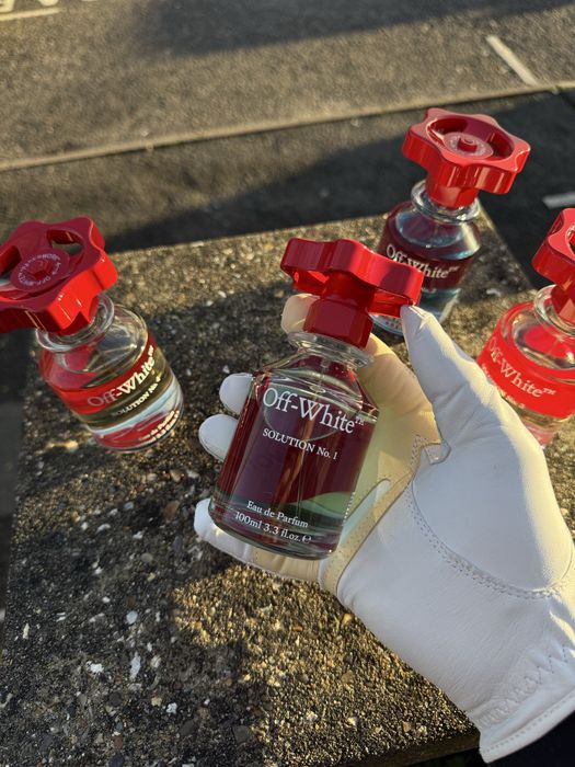 Off white SOLUTION N°1 , N°2 , N°3 , N°4   Парфуми
