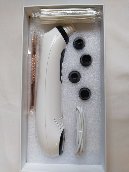 Urządzenie odkurzacz  do usuwania wągrów oczyszczanie porów