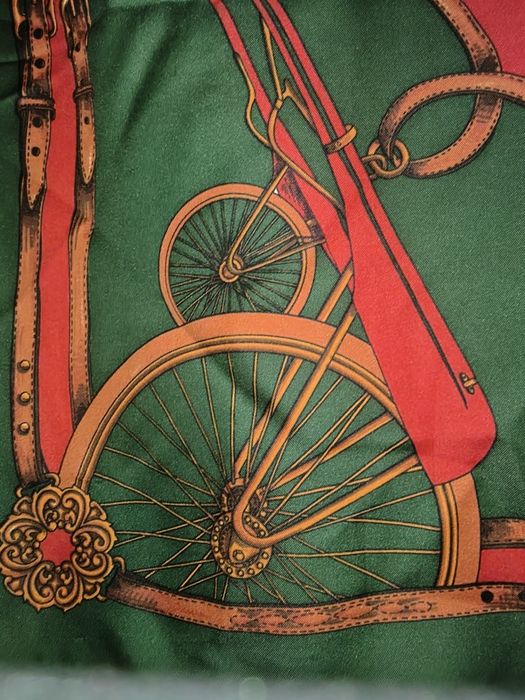 Chusta w stylu Hermes
