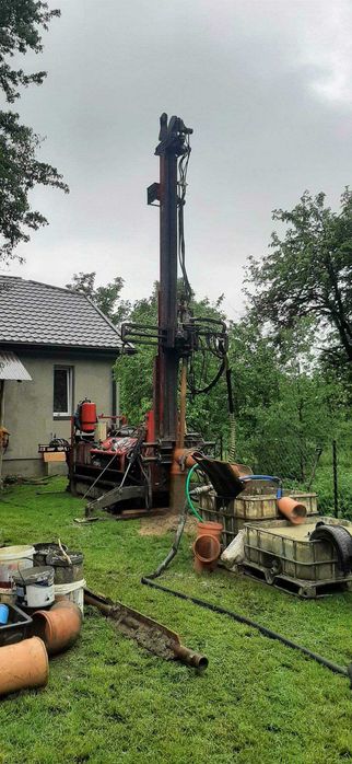 Wiertnica 4t na gasiennicach zestaw na 100m laweta12t