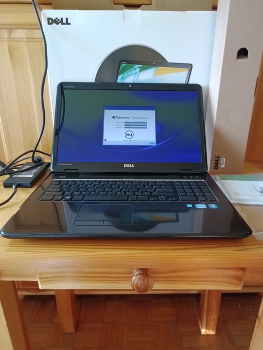 Laptop DELL Inspiron N7110 Windows 7 Home Premium  + dokumentacja