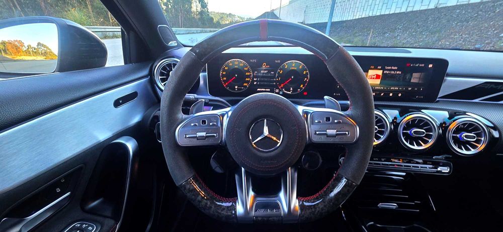 Mercedes AMG Premium A35