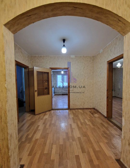 Ексклюзив! Продаж 3к квартири вул. Лисківська 30. Троєщина