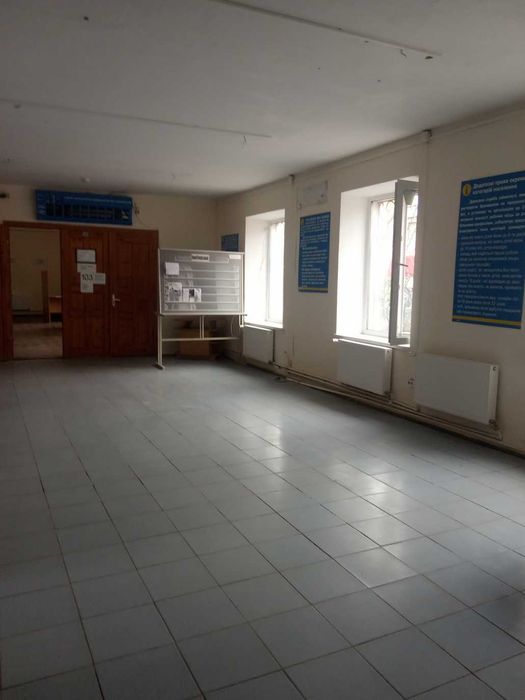 Частина будівлі 504,5 м2, Тлумач, вул. Кармелюка, 1