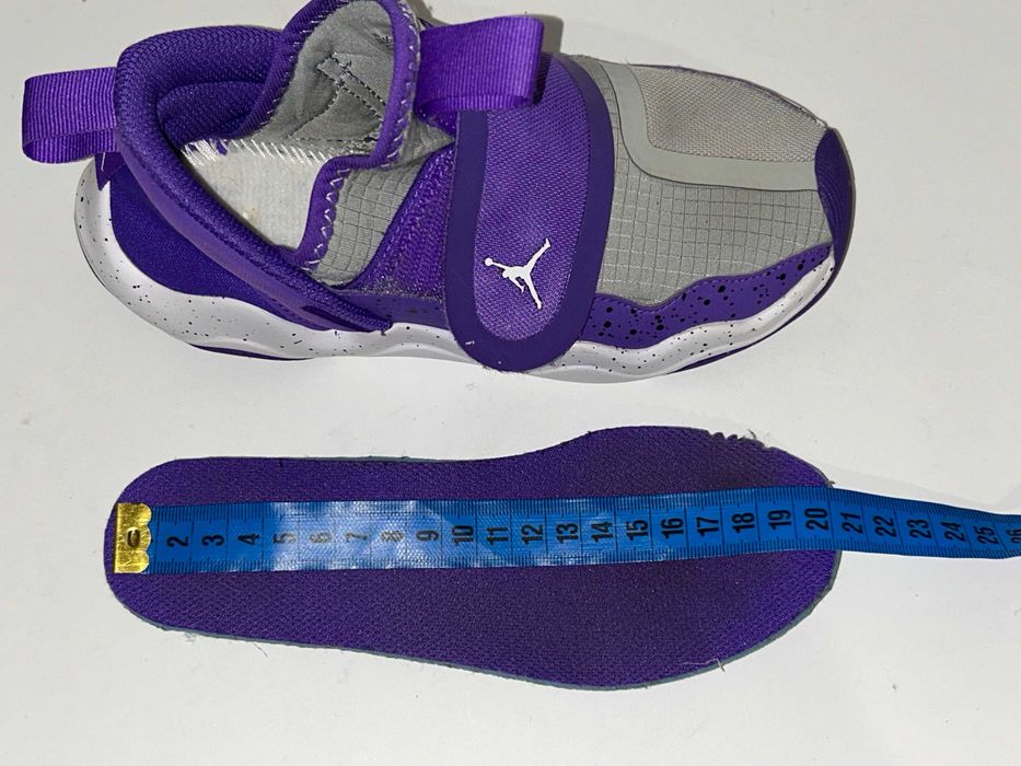 Кросівки Jordan 31 (19,5 см) Оригінал на липучці Стан відмінний