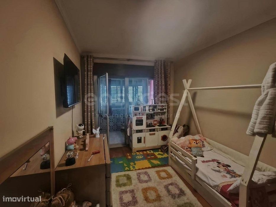 Apartamento T3 com Garagem Box