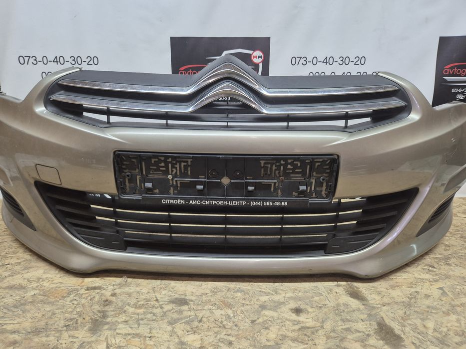 Бампер Citroen c4 b7 передний Ситроен с4 б7 передній