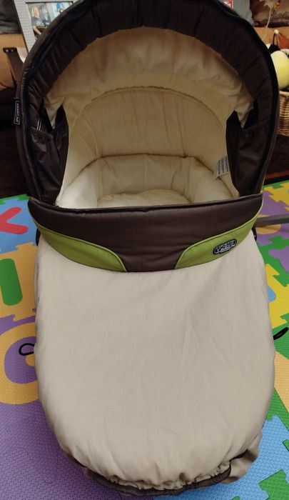 Bébécar Vogue Carrinho e Alcofa