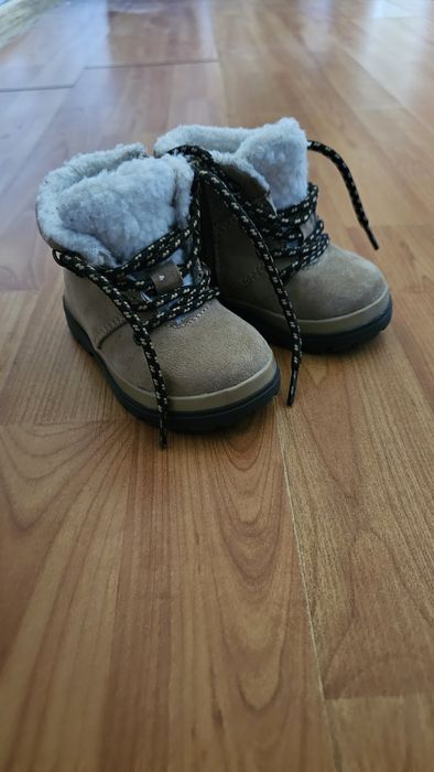 Продам пакет із дитячим взуттям