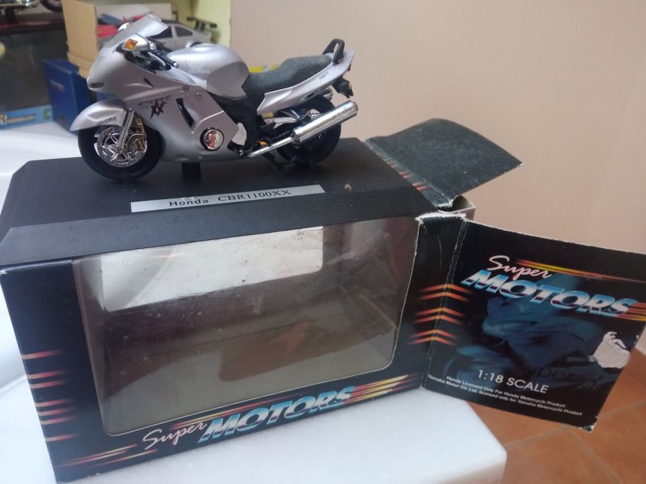 Moto Honda CBR1100XX
