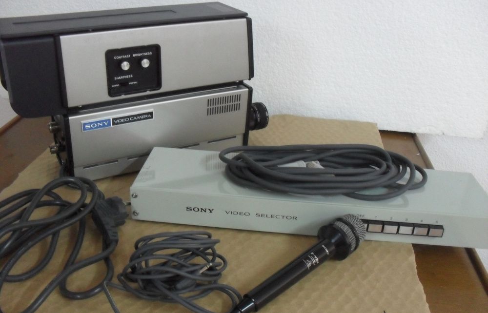 Camera Filmar Sony AVC 3250CE (artigo Vintage)