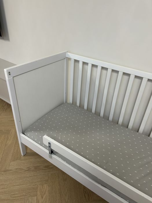 Lozeczko ikea z materacem