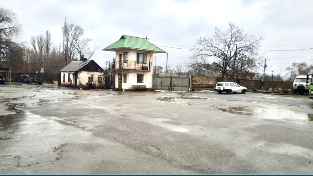 Продам производственную, складскую базу, 3300 м.кв, участок 1,89 Га.