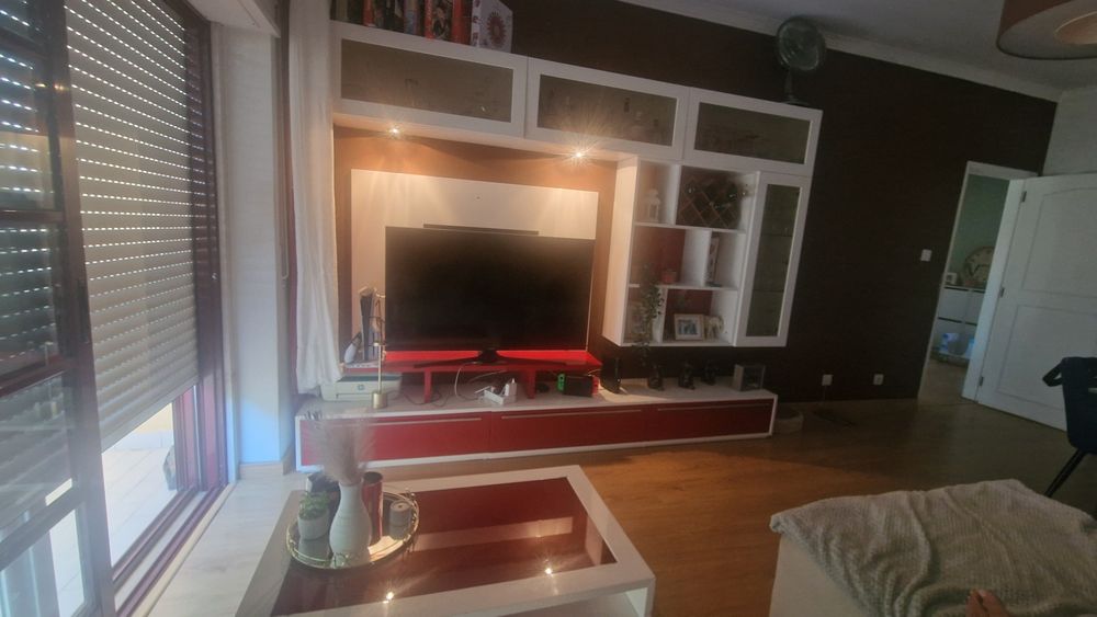 Móvel Sala TV com aparador