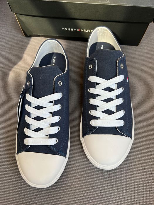 tramki damskie Tommy Hilfiger granatowe roz 36 unisex