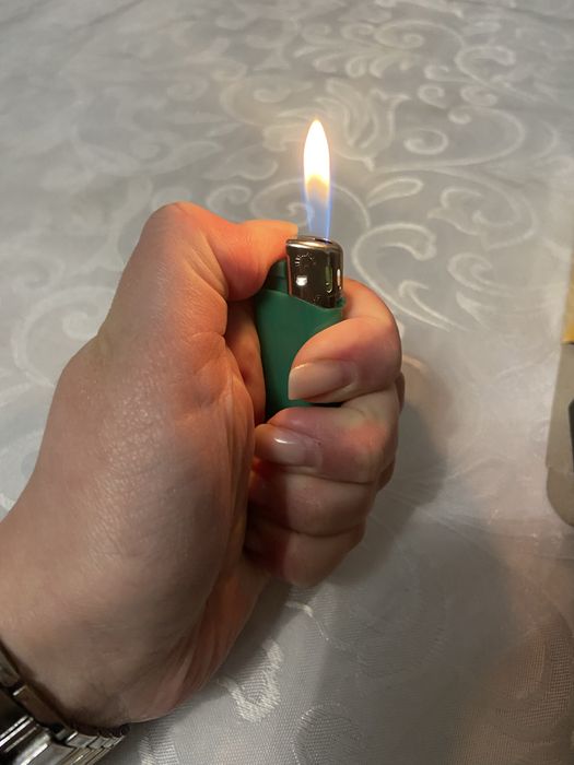 Запальничка electronic lighter