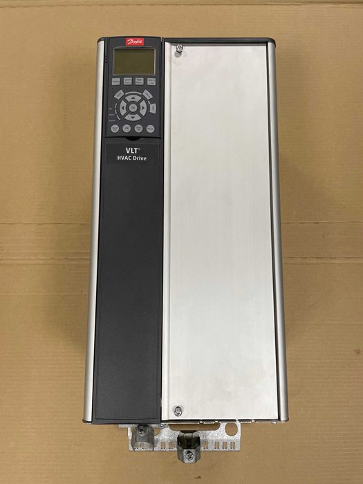 Falownik Danfoss 30 kW super stan