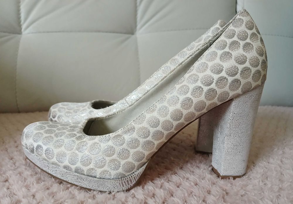 Czółenka 39 r Tamaris