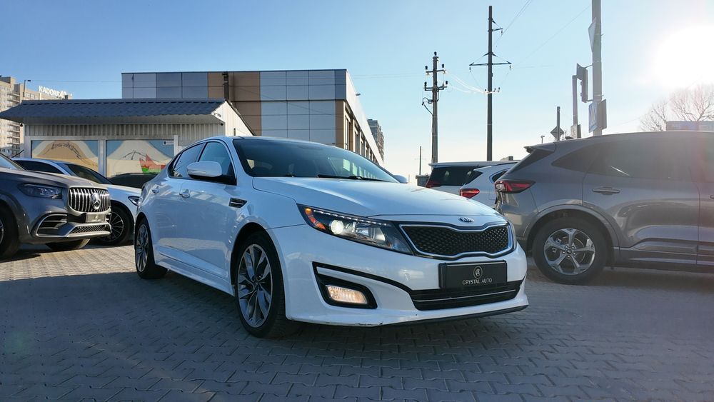 Продам Kia Optima 2.0 бензин  в максимальной комплектации