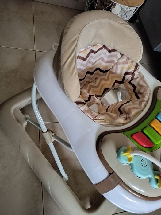 Aranha/andarilho de bebé