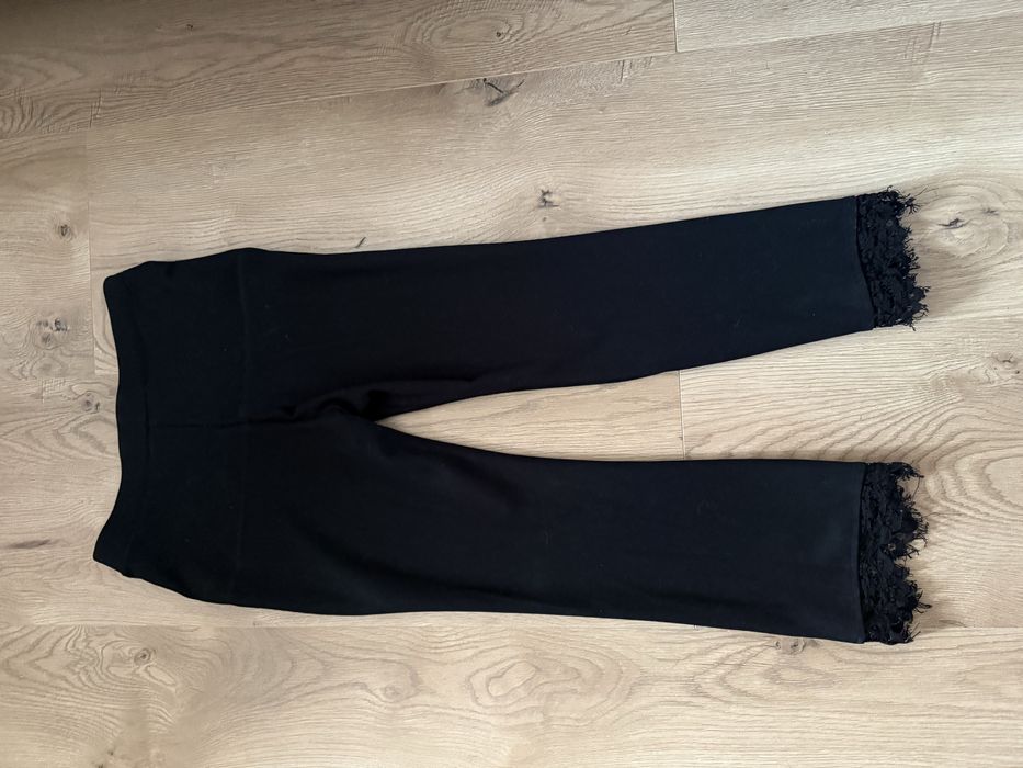 Materialowe spodnie damskie Desigual S