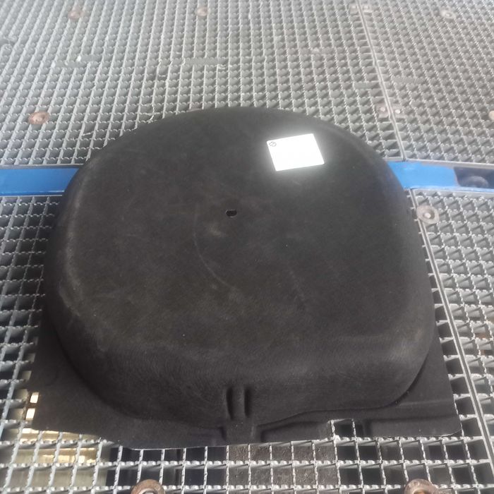 Wnęka wykładzina koła zapasowego