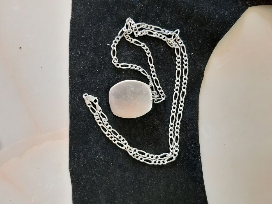 Продам серебренные изделия.