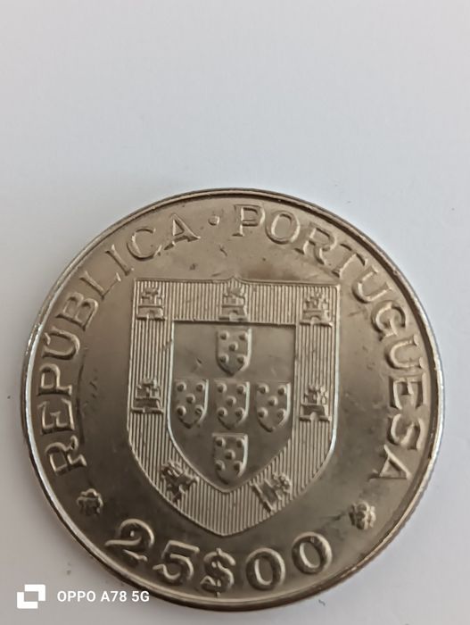 Moedas  comemorativas antigas