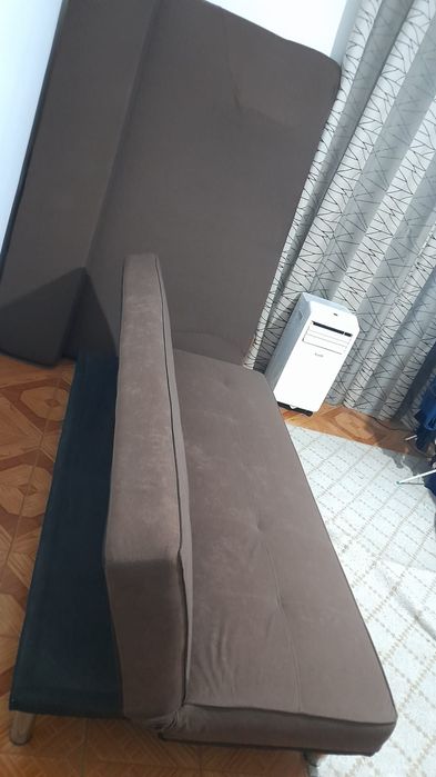 Sofá-cama com colchão