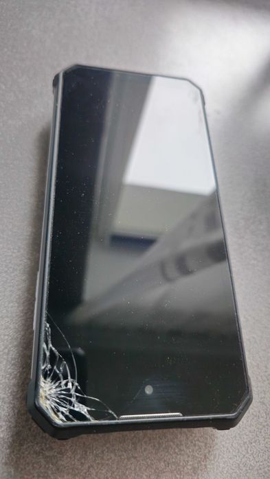 Oukitel WP19 Potężny smartphone z noktowizją i baterią 21000 mAh!